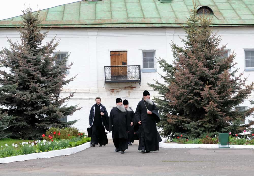 Управляющий делами Московской Патриархии митрополит Варсонофий посетил Успенский кафедральный собор