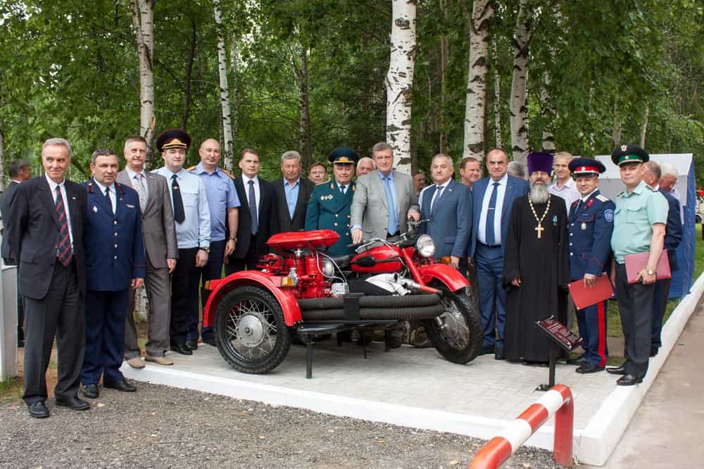 Руководитель Воинского отдела иерей Александр Коссов принял участие в открытии музейно-выставочного комплекса МЧС России