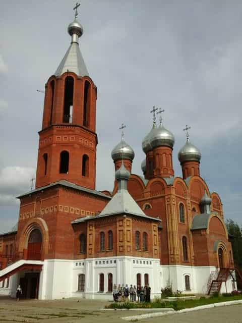 Волонтеры студии «БлагоДать» совершили паломническую поездку во Всехсвятский храм города Кирово-Чепецка