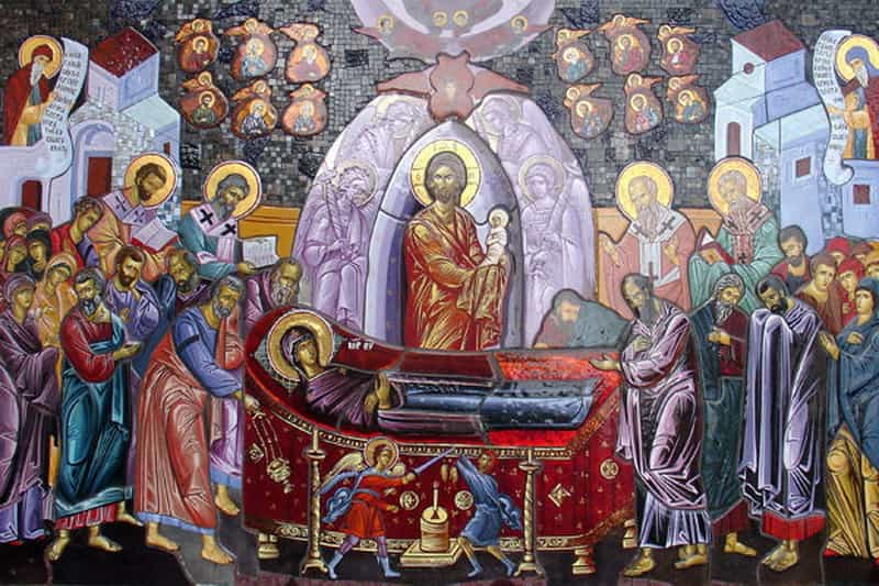 Начинается Успенский пост