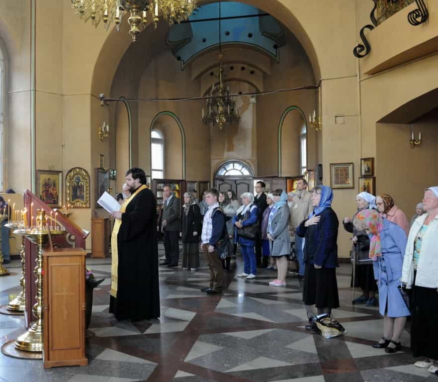 В дар храму Веры, Надежды, Любови и матери их Софии из Серафимо-Дивеевского женского монастыря передана икона Собор Дивеевских святых с частицами мощей