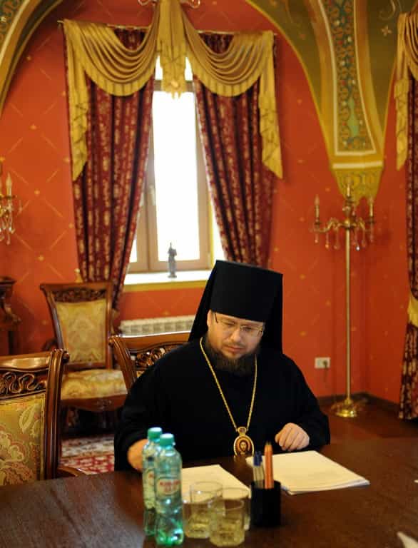 Состоялось заседание Архиерейского совета Вятской митрополии