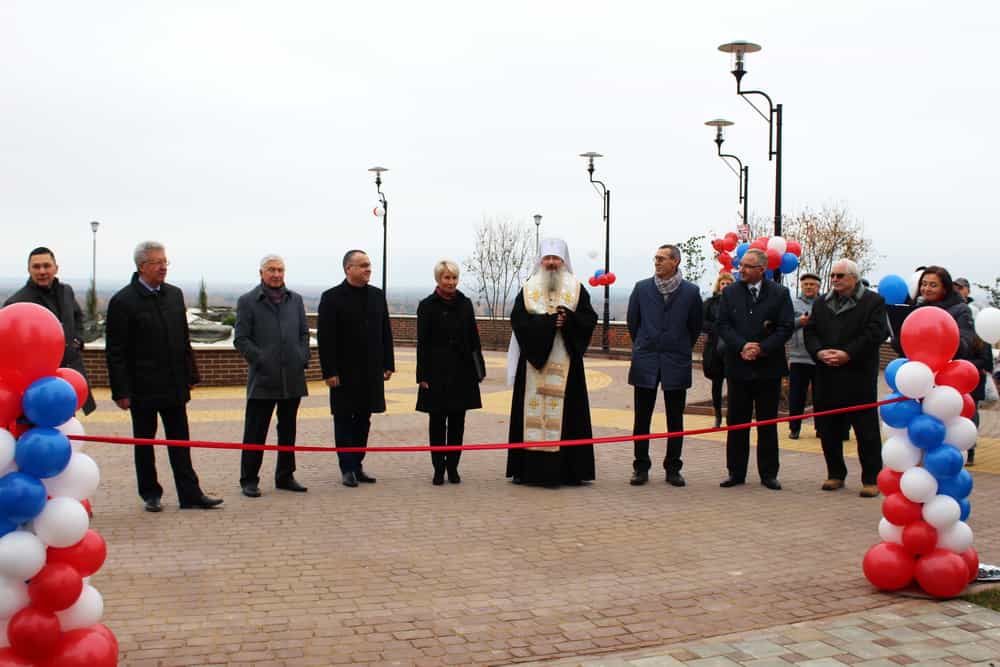 Благодарственный молебен об успешном завершении строительства микрорайона «Солнечный берег» города Кирова