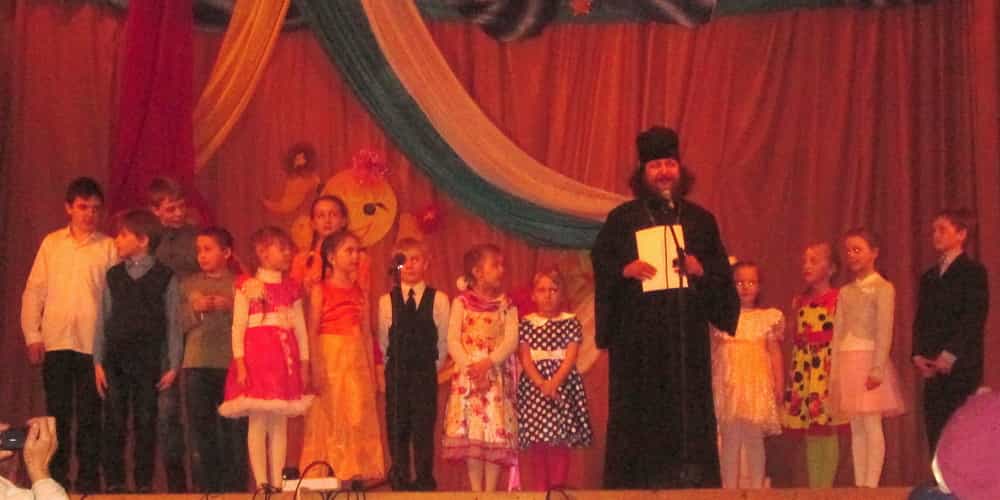 Пасхальный праздник в селе Совье