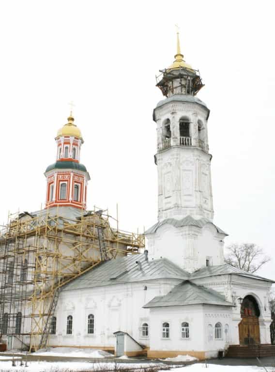 Архиерейское служение в праздник Радоницы